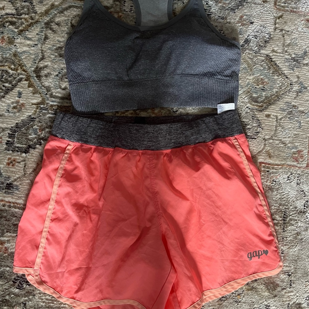 GAP Women's Coral Athletic Shorts
